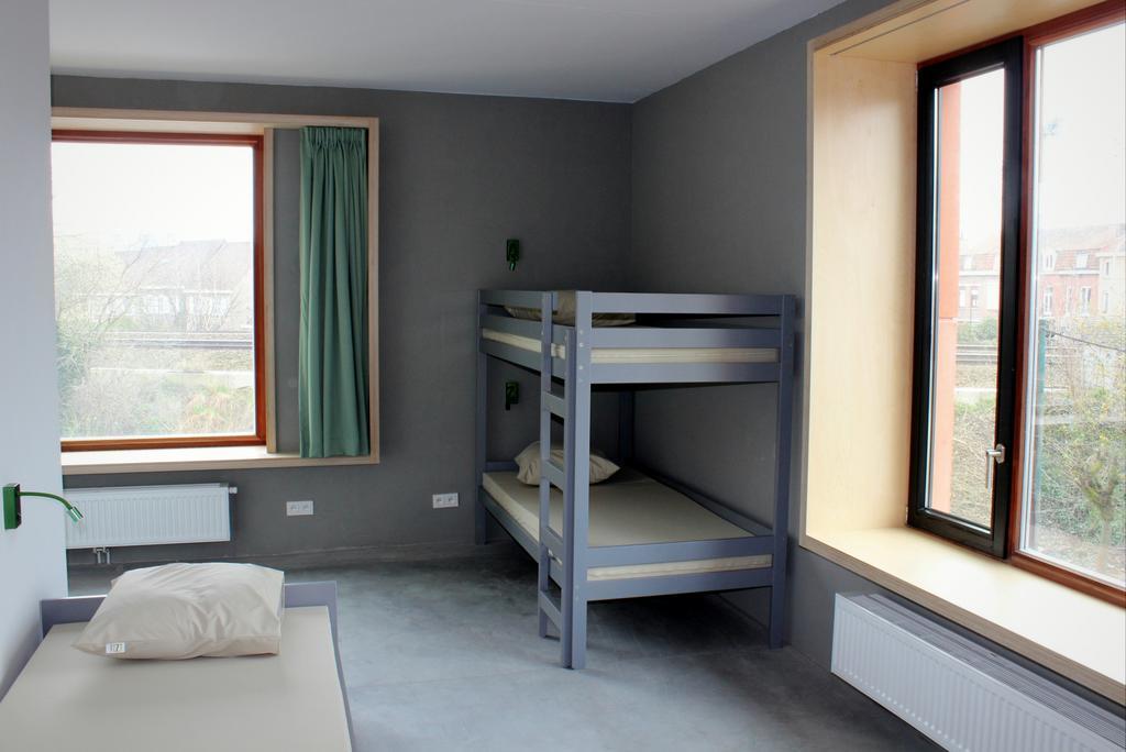 קורטרייק Hostel Groeninghe מראה חיצוני תמונה