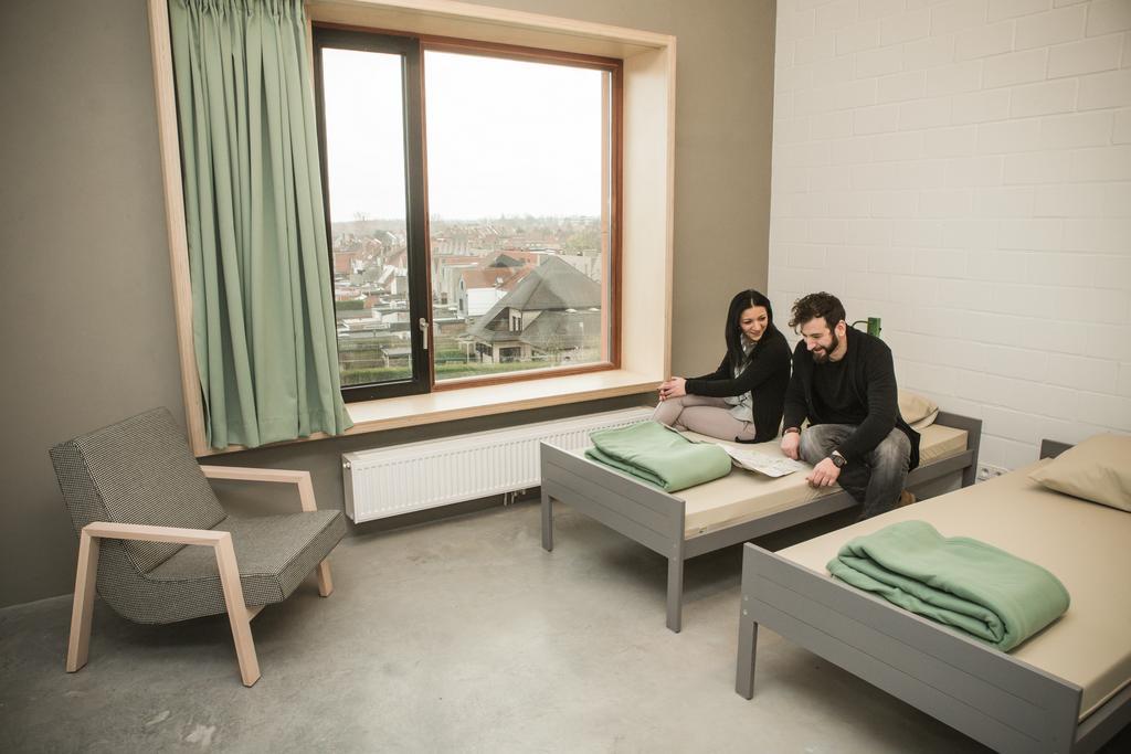 קורטרייק Hostel Groeninghe חדר תמונה