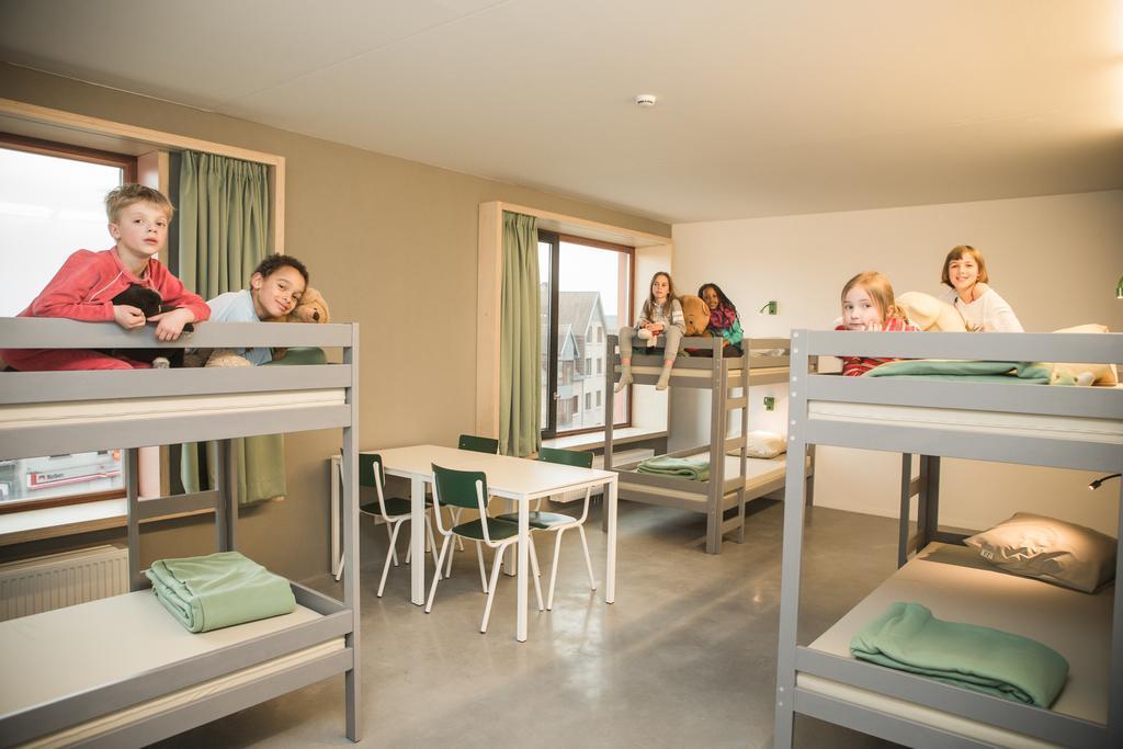 קורטרייק Hostel Groeninghe חדר תמונה